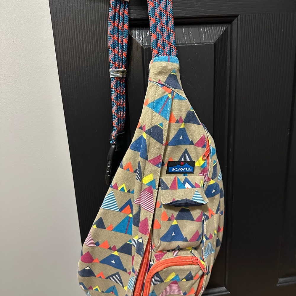 KAVU women’s Sling Bag - Multicolor Geometric Design